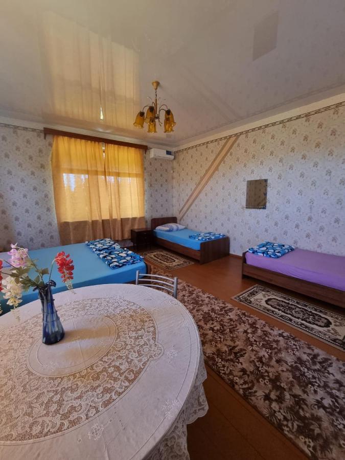 غوداوتا Guesthouse At Oleg'S Zolotoy Bereg المظهر الخارجي الصورة